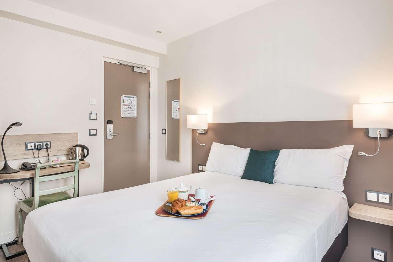 Courcelles Mederic 3* Paris