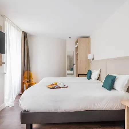 Hotel Courcelles Mederic