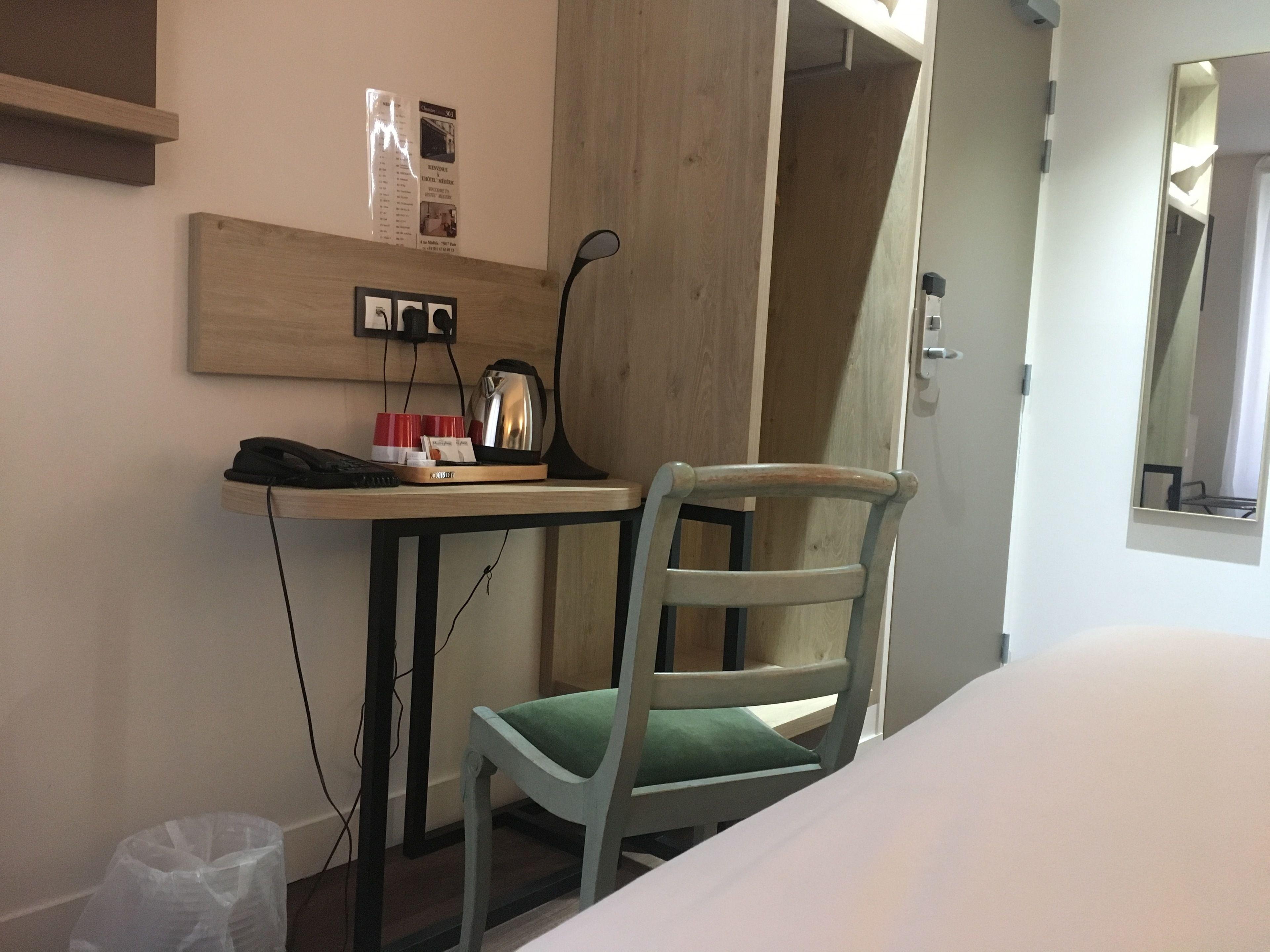 Courcelles Mederic 3* Paris