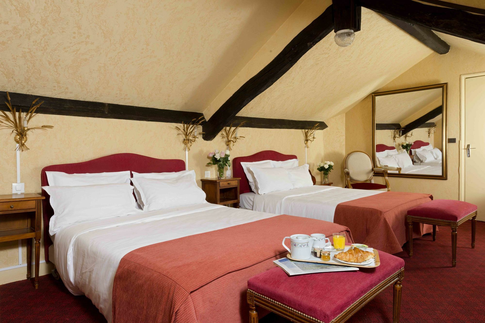 Hotel Courcelles Médéric